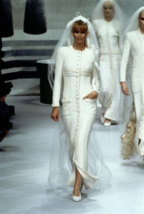 chanel abiti anni 20|Abiti da sposa Chanel: i modelli più iconici per .